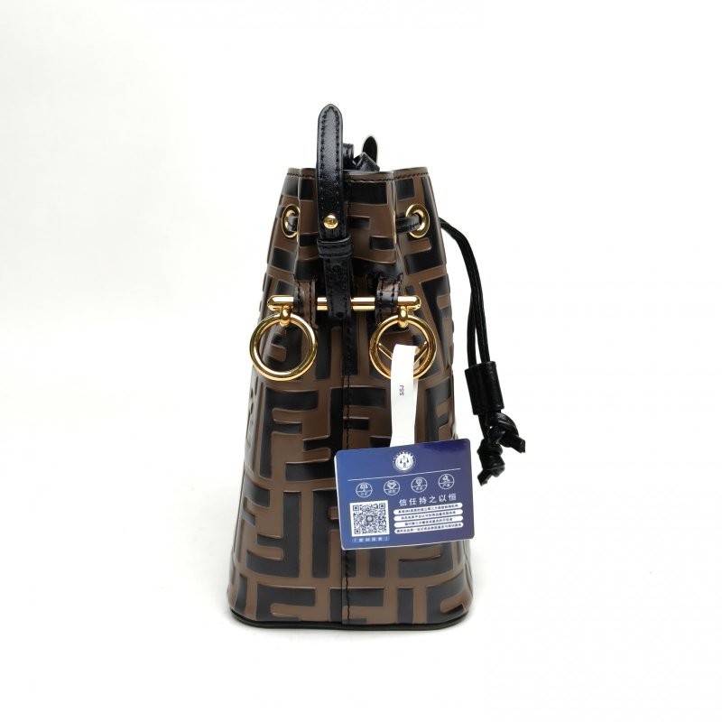 FENDI MONTRESOR迷你水桶包老花牛皮金扣肩背包-3