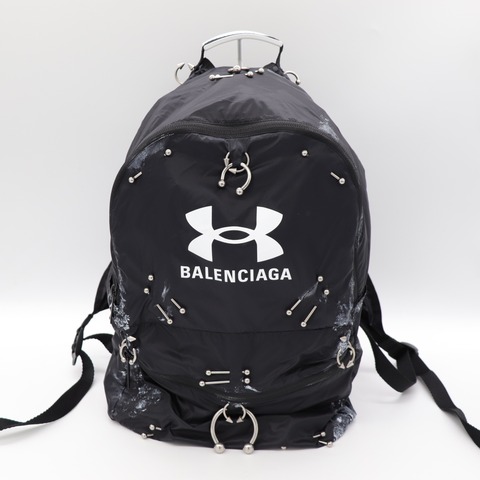 巴黎世家X UNDER ARMOUR
後背包
