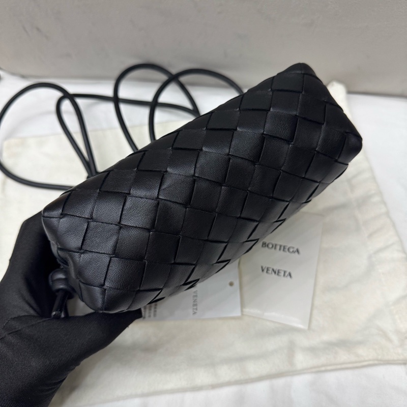 Bottega Veneta葆蝶家 LOOP 編織相機包收納包 手拿單肩包 迷你 黑色 尺寸：17×10×6-4