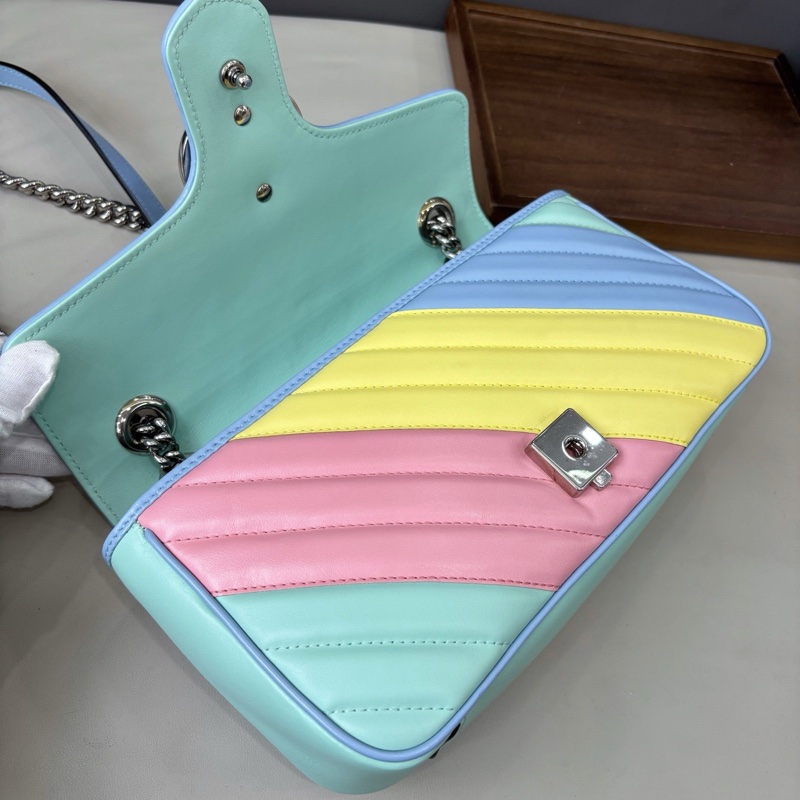 【近新閒置品】Gucci 馬卡龍拼色斜紋marmont26單肩斜挎鏈條包-7