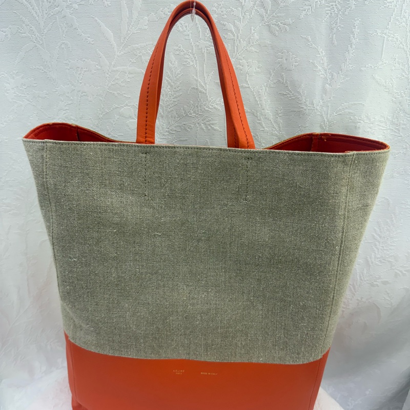 Celine Cabas leather handbag-19