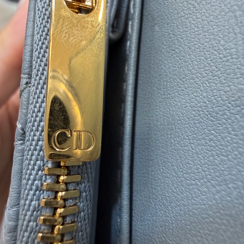 Dior Caro Glycine 錢包 雲藍色柔軟 Cannage 籐格紋小牛皮-16