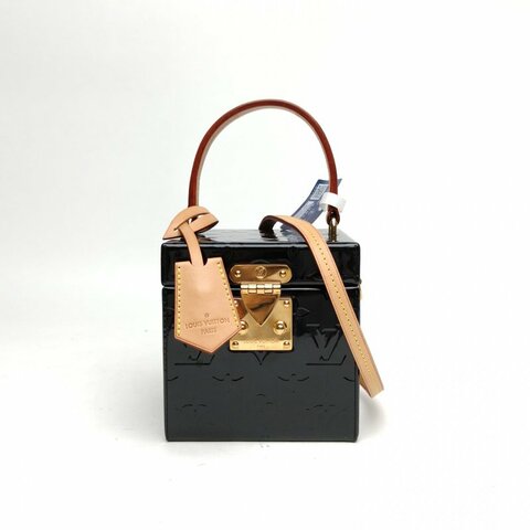LOUIS VUITTON BleeckerBox漆皮壓花方盒子包漆皮2019肩背包