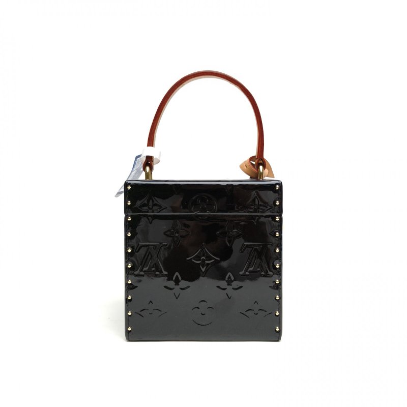 LOUIS VUITTON BleeckerBox漆皮壓花方盒子包漆皮2019肩背包-2
