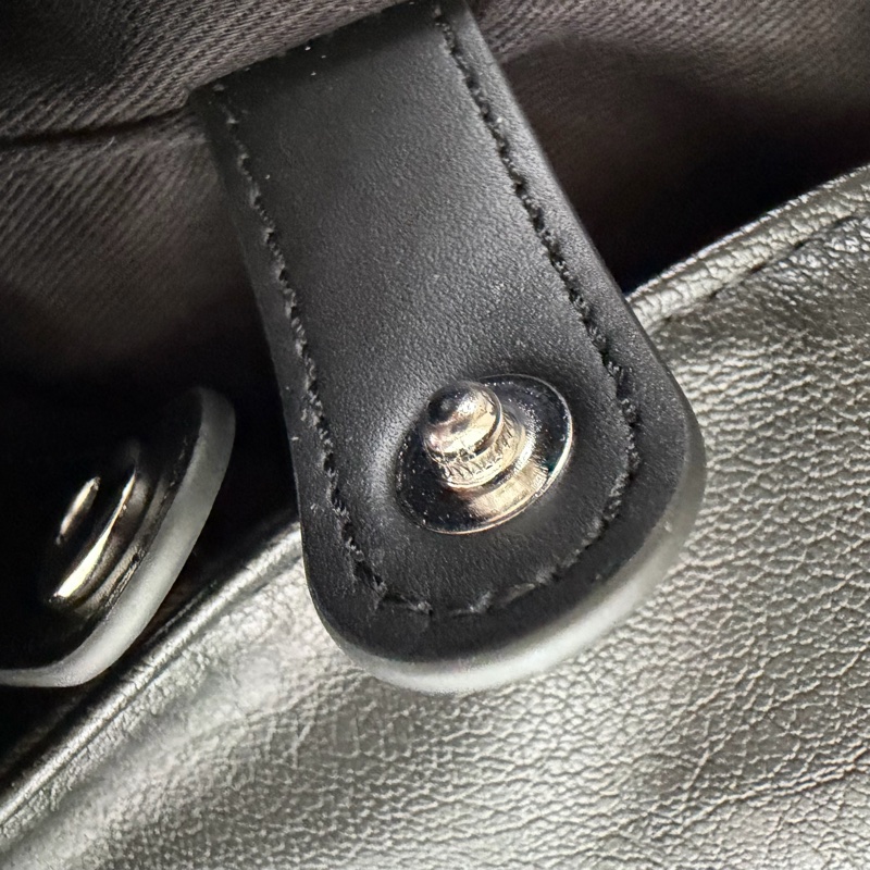 MM6 Maison Margiela 🌫️Japanese bag 經典三角包 Medium-12