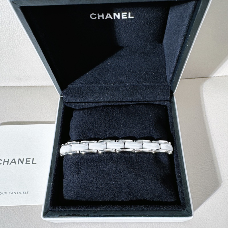 Chanel香奈兒 ultra系列 白陶瓷手鍊,T17碼-1