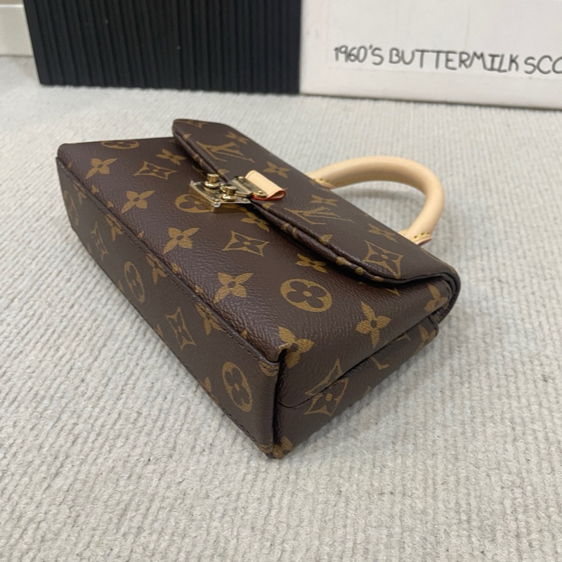 🆕全新❤️LOUIS VUITTON路易威登Madeleine Nano 瑪德琳手提包斜背包 金扣 💙正品保障-7