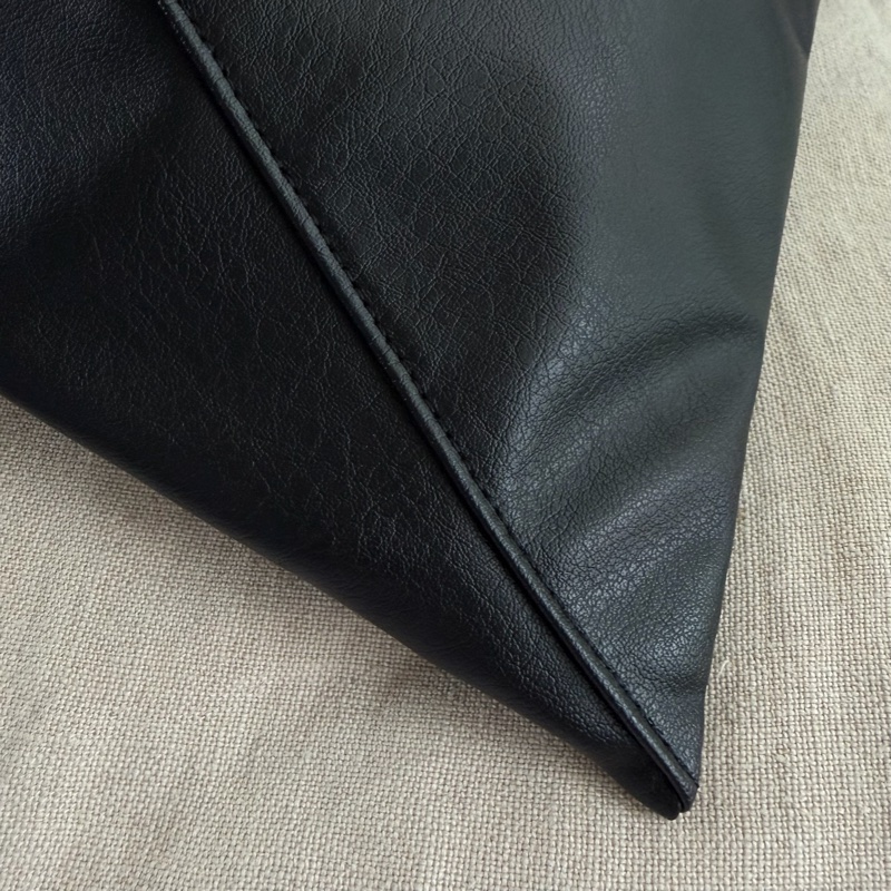 MM6 Maison Margiela🌫️ Japanese bag 經典三角包 Small 皮革紋-1