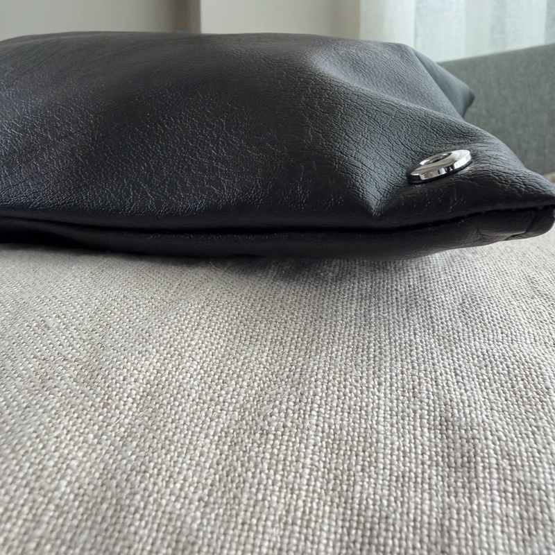 MM6 Maison Margiela🌫️ Japanese bag 經典三角包 Small 皮革紋-4
