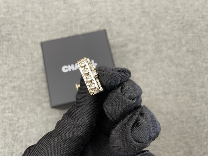 Chanel 珍珠cf包造型胸針 附件盒子-5