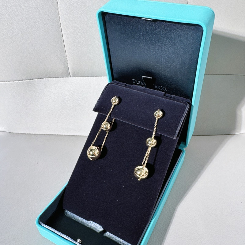 Tiffany & Co. 蒂芙尼 hardwear 金球耳環，經典18k 金三重奏-3