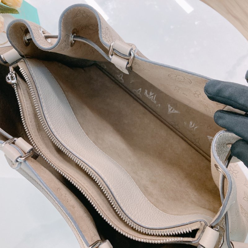 MS0705 Louis Vuitton 路易威登 手提單肩包牛皮  米色金扣Bella Mahina Tote Calfskin Beige x GHW-18