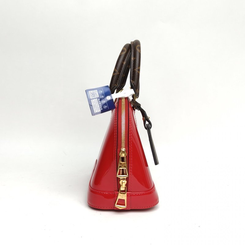 LOUIS VUITTON ALMA貝殼包BB漆皮寬肩帶紅色漆皮2019肩背包-3