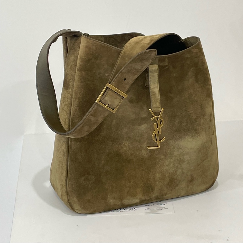 ▪️富貴選物FUGUEI▪️YsL 聖羅蘭泰迪熊麂皮金釦HOBO Le 5 à7原價$108000-15