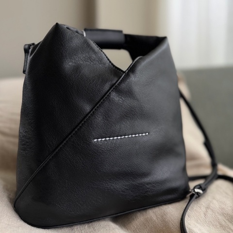 MM6 Maison Margiela 🌫️ Japanese bag 經典三角包 Crossbody 皮革紋
