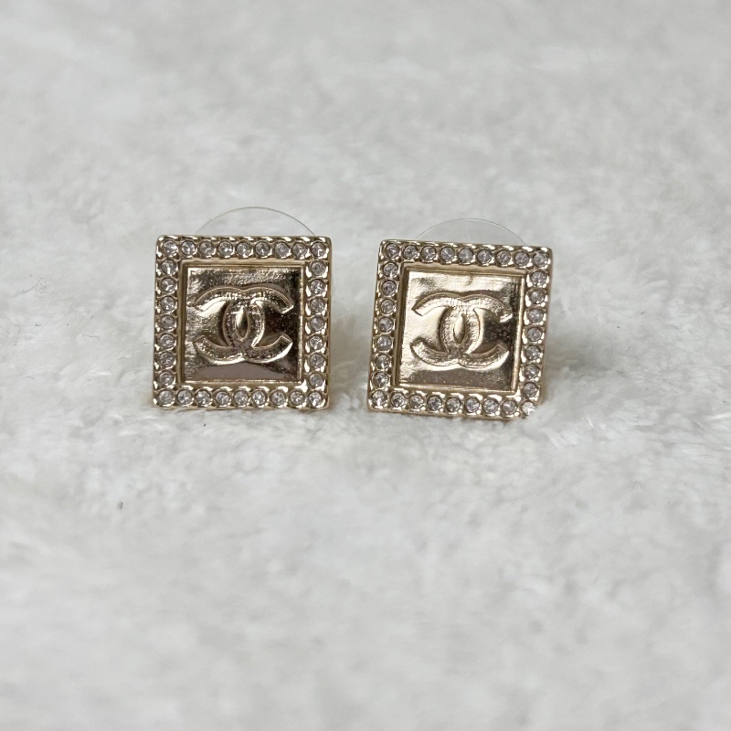 Chanel 雙Ｃ Logo 方糖復古鑲鑽耳環-2