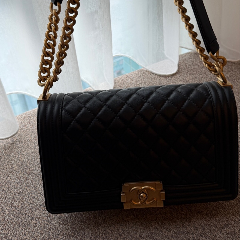 Chanel Chanel Boy 黑金｜經典熱門款-3