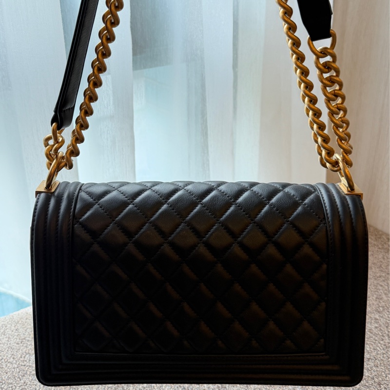 Chanel Chanel Boy 黑金｜經典熱門款-4