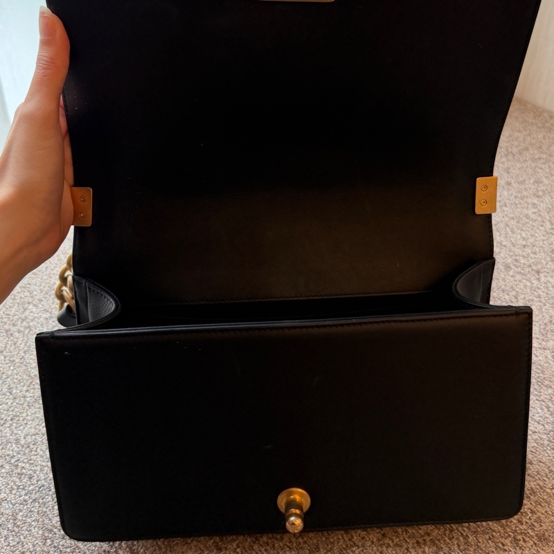 Chanel Chanel Boy 黑金｜經典熱門款-5