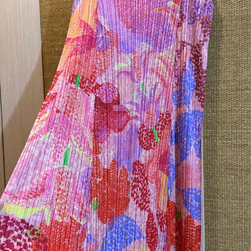三宅花花洋裝-2