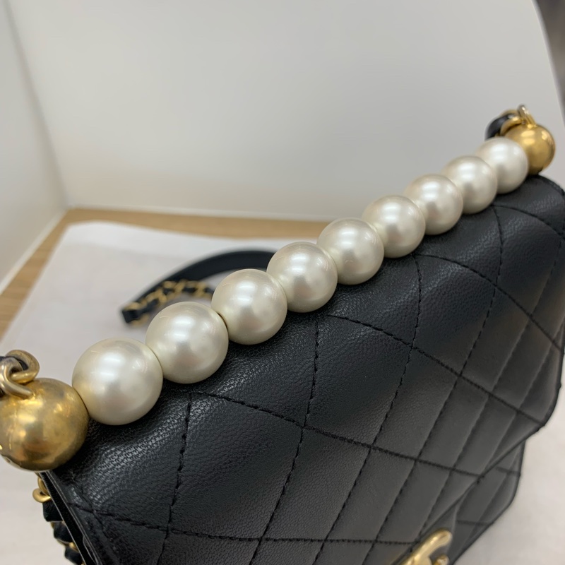 Chanel pearl crush Bag-3