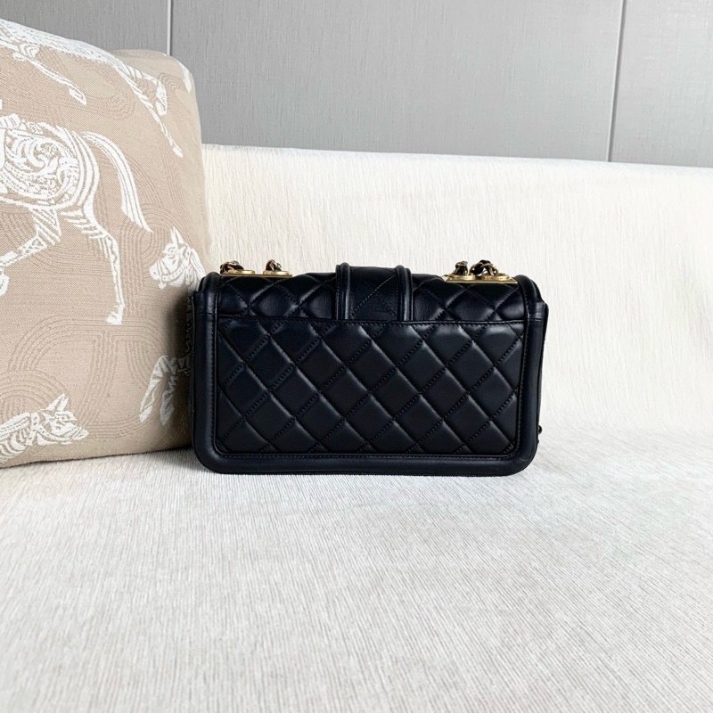 Chanel香奈兒 限定款黑金單肩斜挎包 鐳射20開 黑色金扣 羊皮 尺寸26*16*7-4