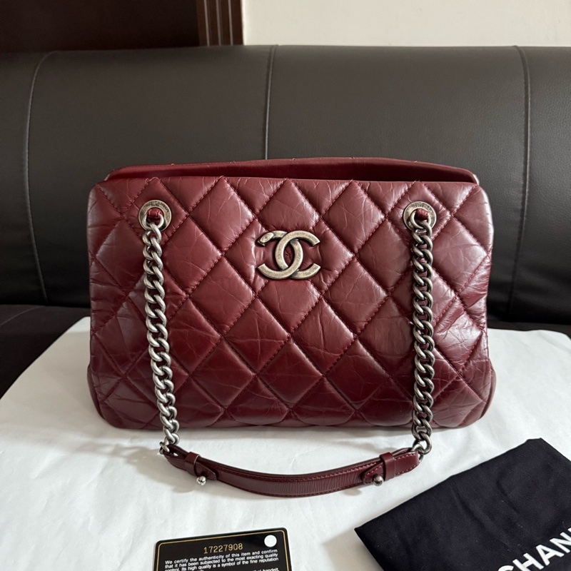 chanel香奈兒 酒紅色孟買托特tote復古做舊鏈條單肩包17開-1