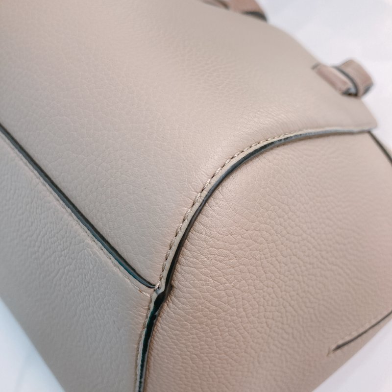 MS0699 Loewe 羅意威手提包 牛皮沙色 金扣 Natural Leather Hammock Nugget Bag Calfskin Sand x GHW-10