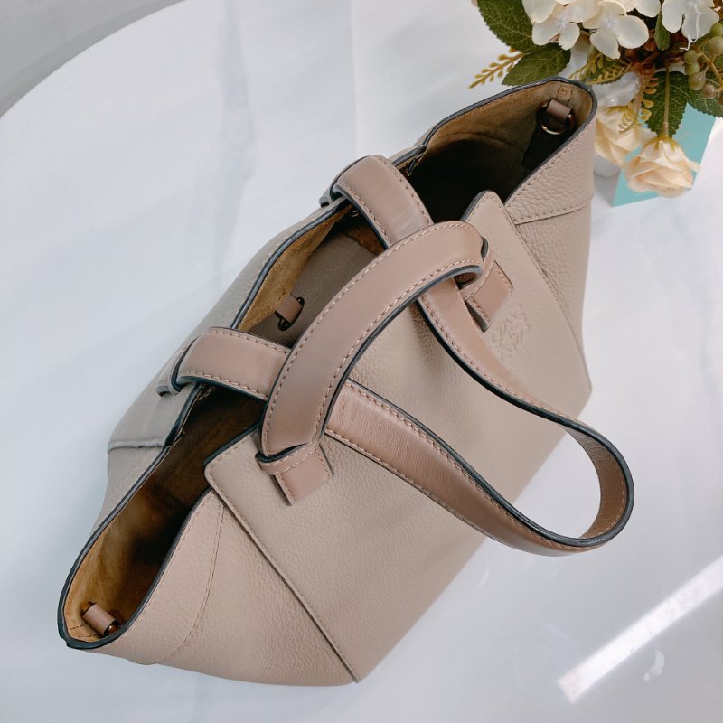 MS0699 Loewe 羅意威手提包 牛皮沙色 金扣 Natural Leather Hammock Nugget Bag Calfskin Sand x GHW-12