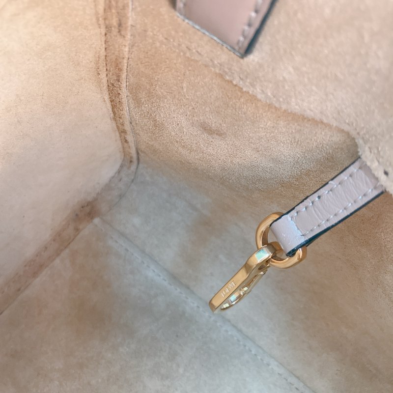MS0699 Loewe 羅意威手提包 牛皮沙色 金扣 Natural Leather Hammock Nugget Bag Calfskin Sand x GHW-18