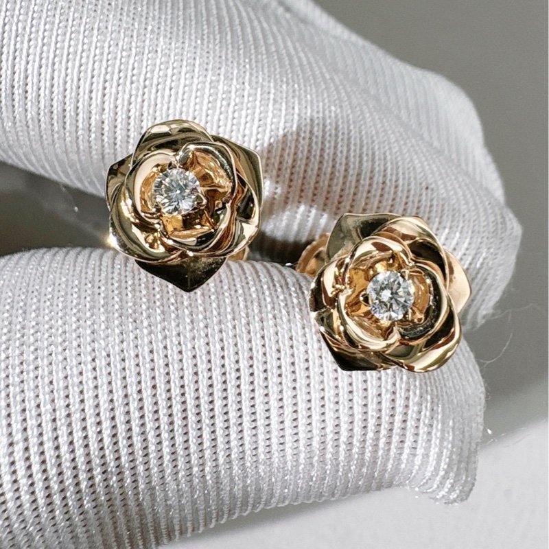 Piaget伯爵 Rose系列玫瑰花耳釘 18K 玫瑰金+鑽石-5