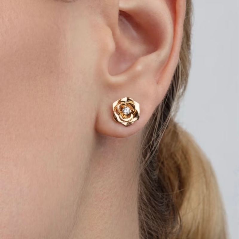 Piaget伯爵 Rose系列玫瑰花耳釘 18K 玫瑰金+鑽石-7