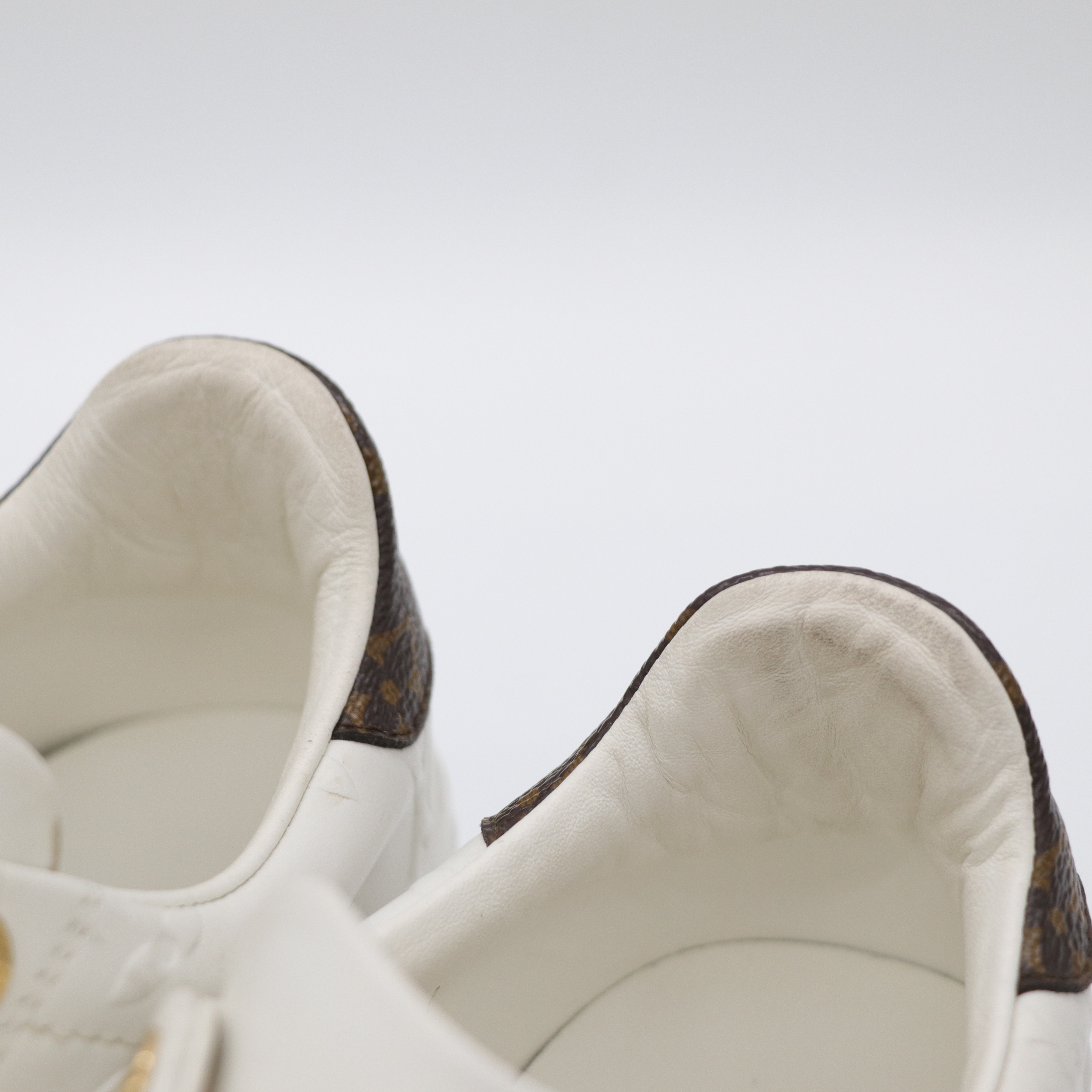 LOUIS VUITTON logo 白色休閒鞋-10