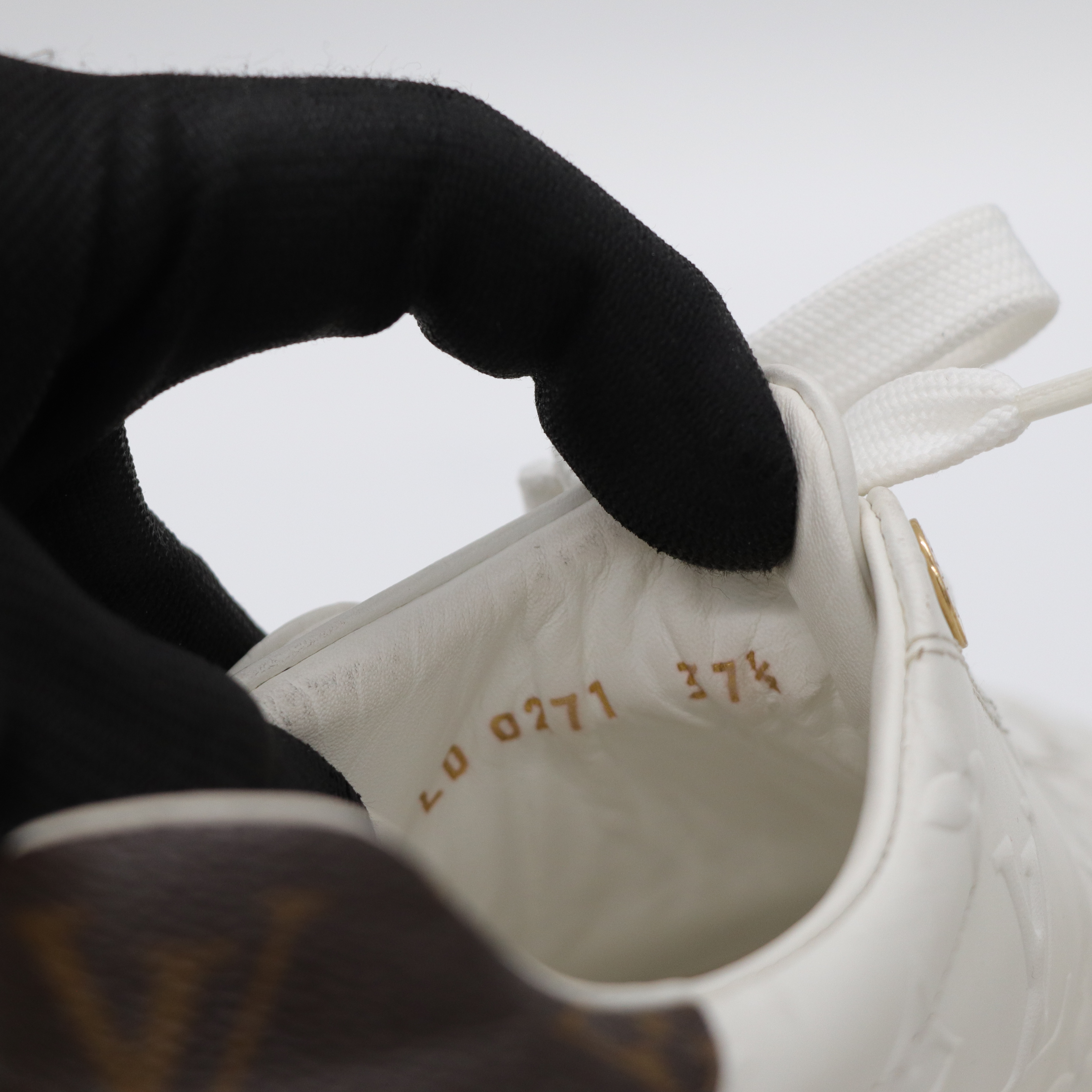 LOUIS VUITTON logo 白色休閒鞋-14