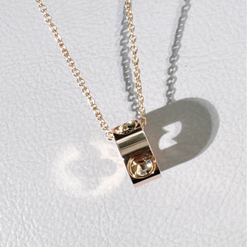LV 路易威登empreinte 18k 玫瑰金 項鍊 ,Monogram鏤空花紋-5