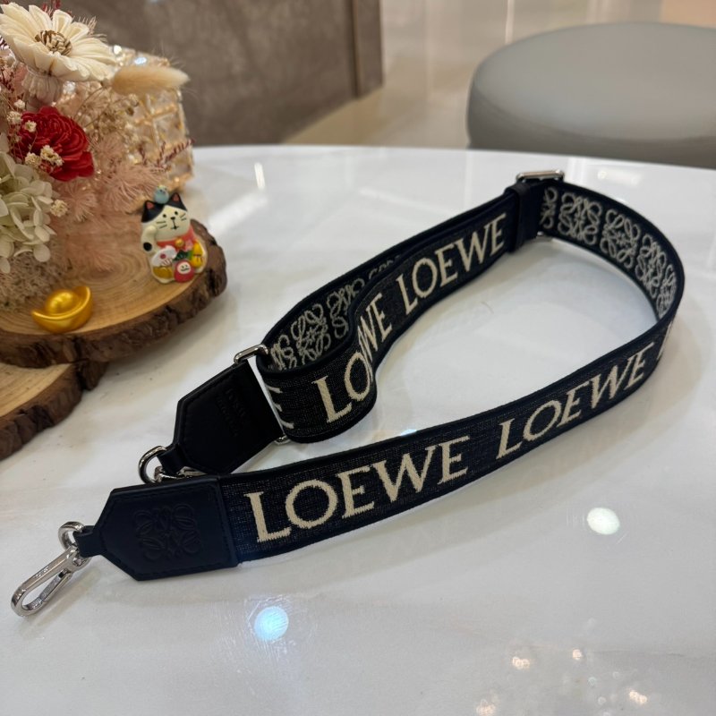 *SHIHNA名牌精品* LOEWE Anagram 緹花織布小牛皮肩背帶-7