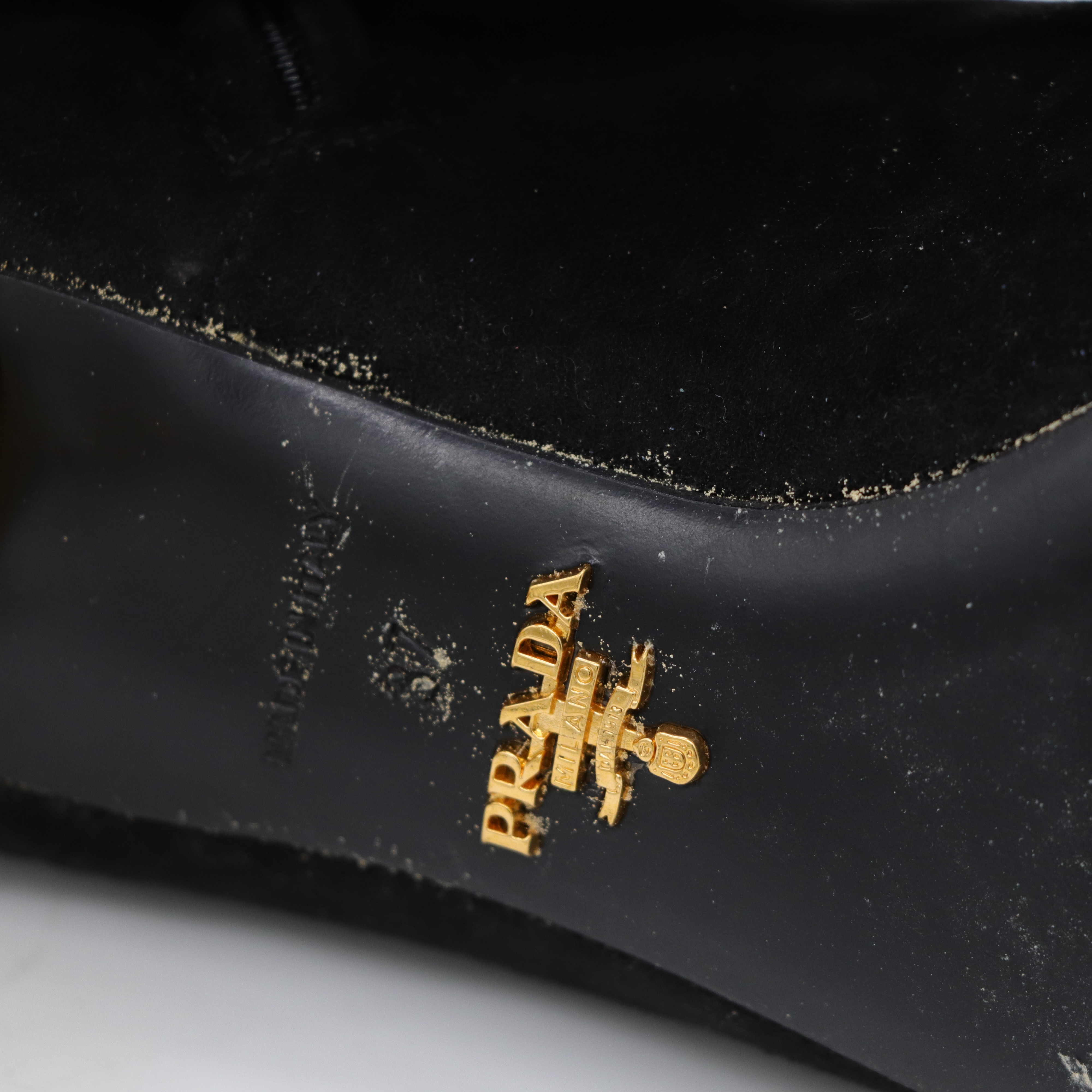 PRADA 黑色 絨布高跟短靴-21