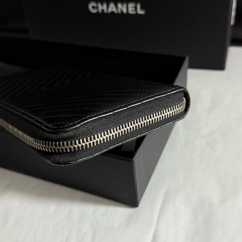 CHANEL 香奈兒黑色荔枝紋牛皮銀扣V紋長款錢包錢夾拉鍊款22開-3