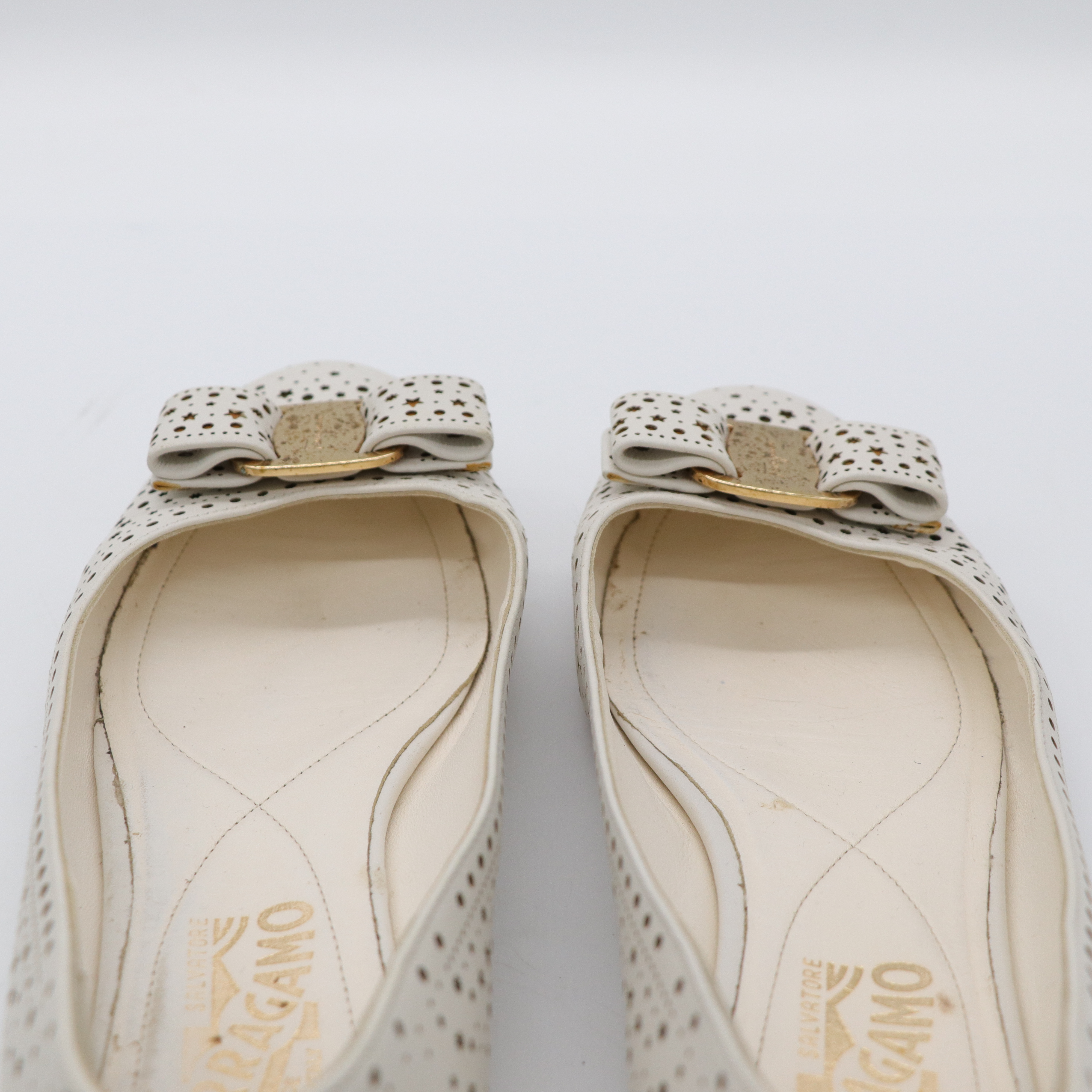 Salvatore Ferragamo 白色平底鞋-6