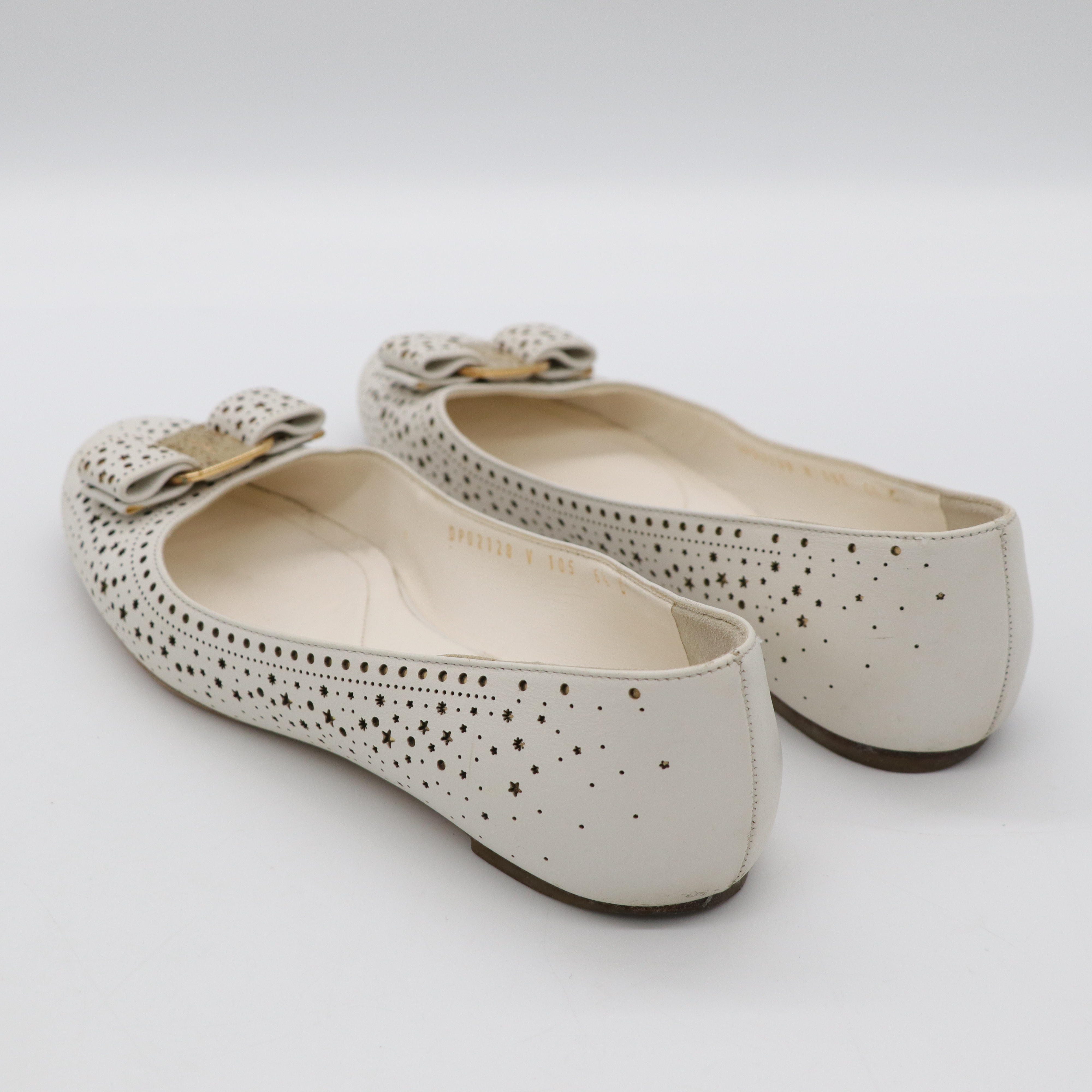 Salvatore Ferragamo 白色平底鞋-7