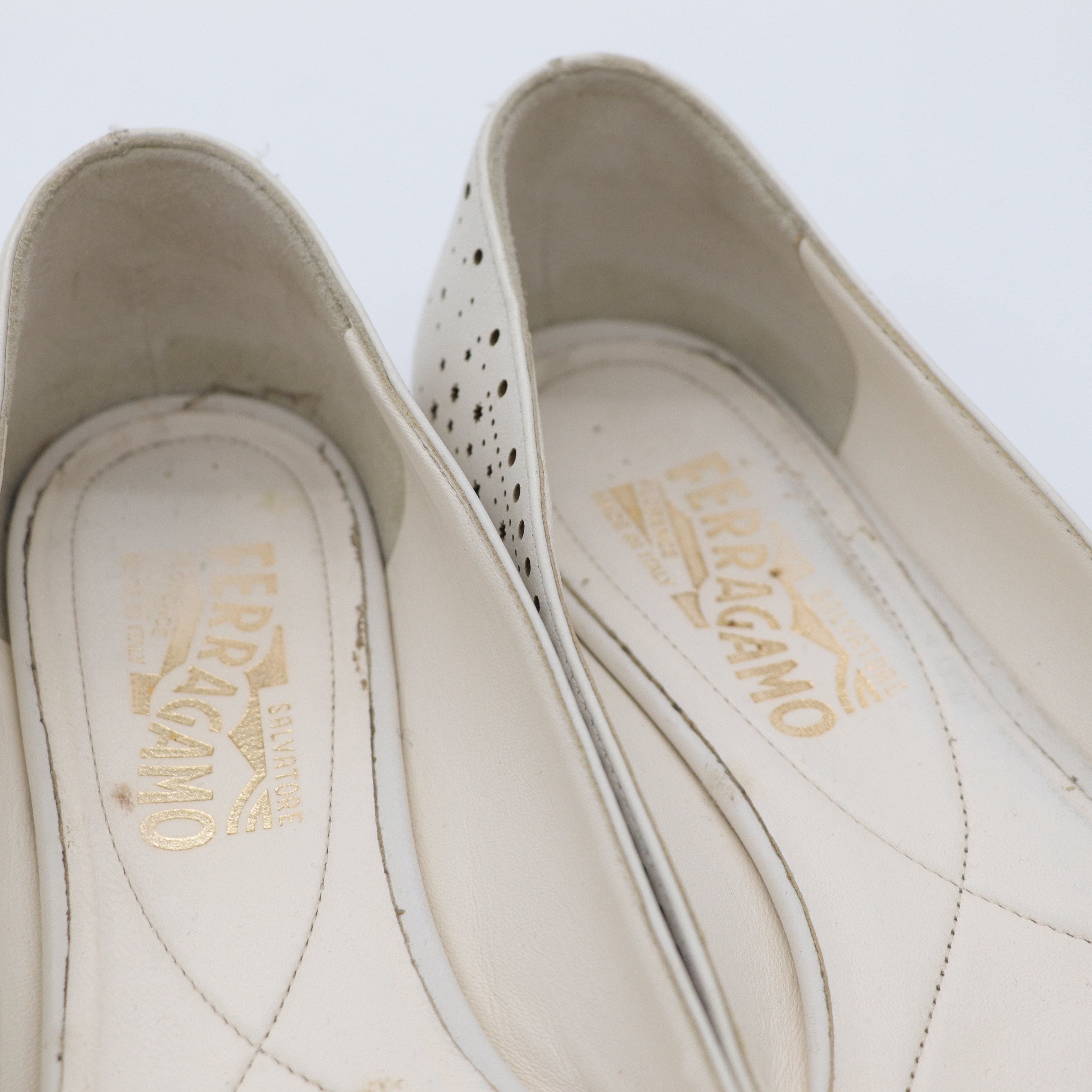 Salvatore Ferragamo 白色平底鞋-11
