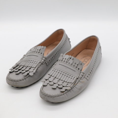 Tods 灰色豆豆鞋