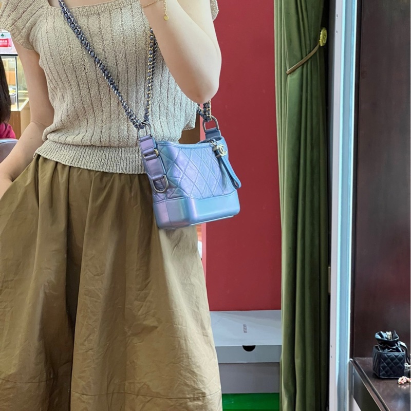 99新 Chanel 香奈兒 人魚姬幻彩紫流浪包小號 附件：卡-7