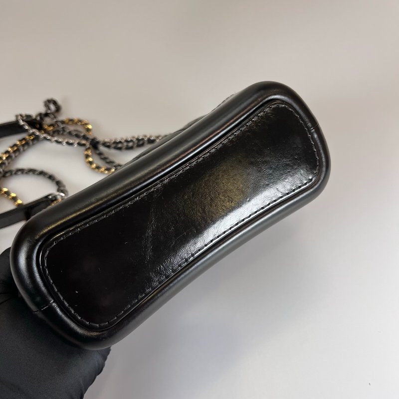 CHANEL 黑金流浪包小號 保卡款24開-4