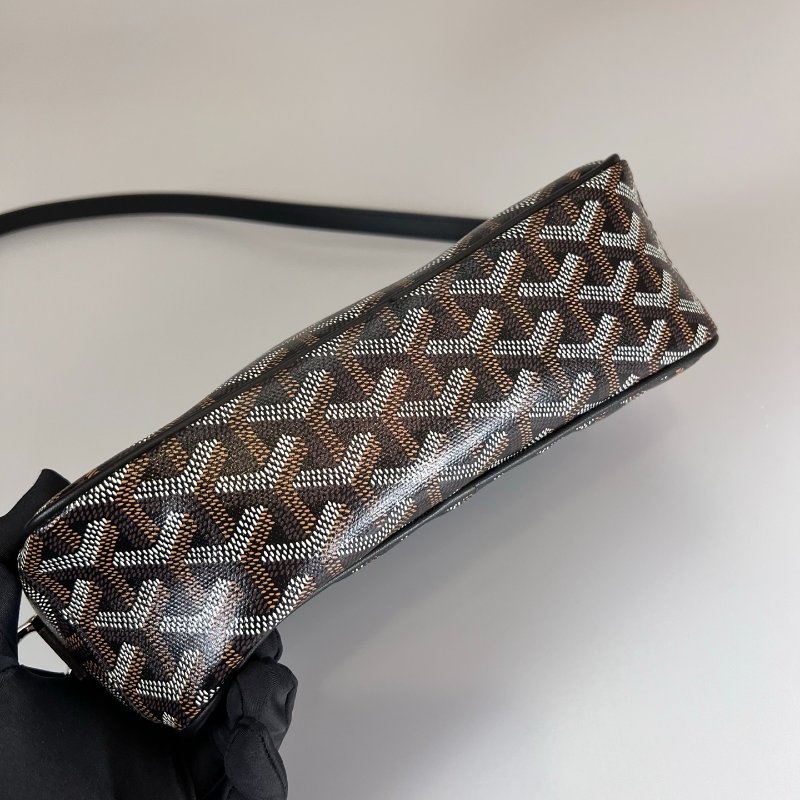 GOYARD 120251 黑老花老花相機包-2
