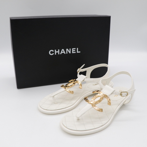 chanel 白色羊皮涼鞋