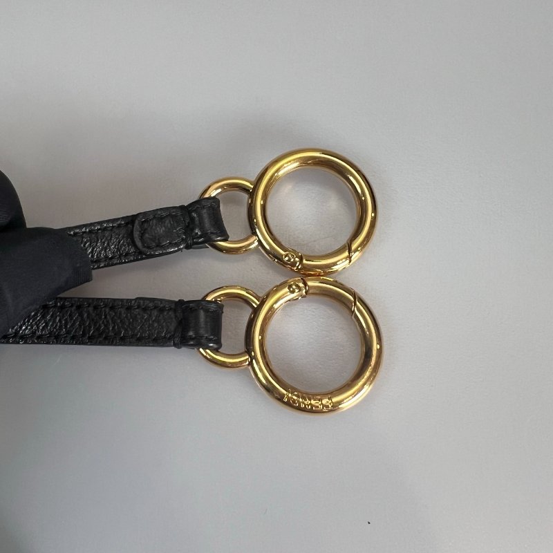 FENDI 8BN224 黑金轉扣peekaboo-9