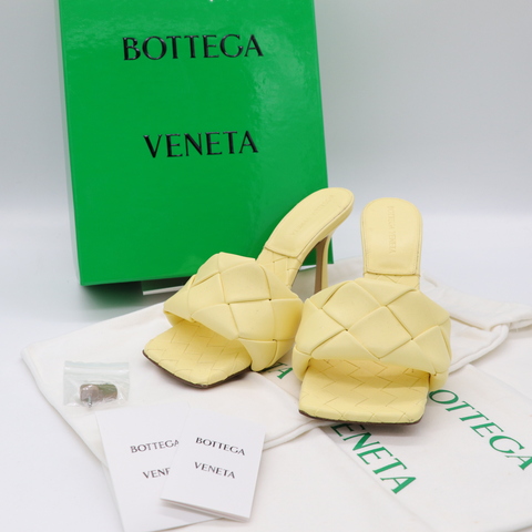 BOTTEGA VENETA 檸檬黃高跟涼鞋