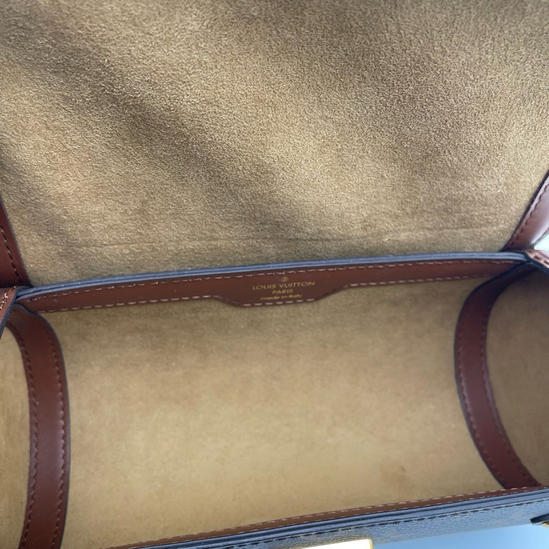路易威登/Louis Vuitton Papillon Trunk 巴比龍 芯片款 尺寸19 x 9 x 9cm 附件 肩帶 鏈條-7