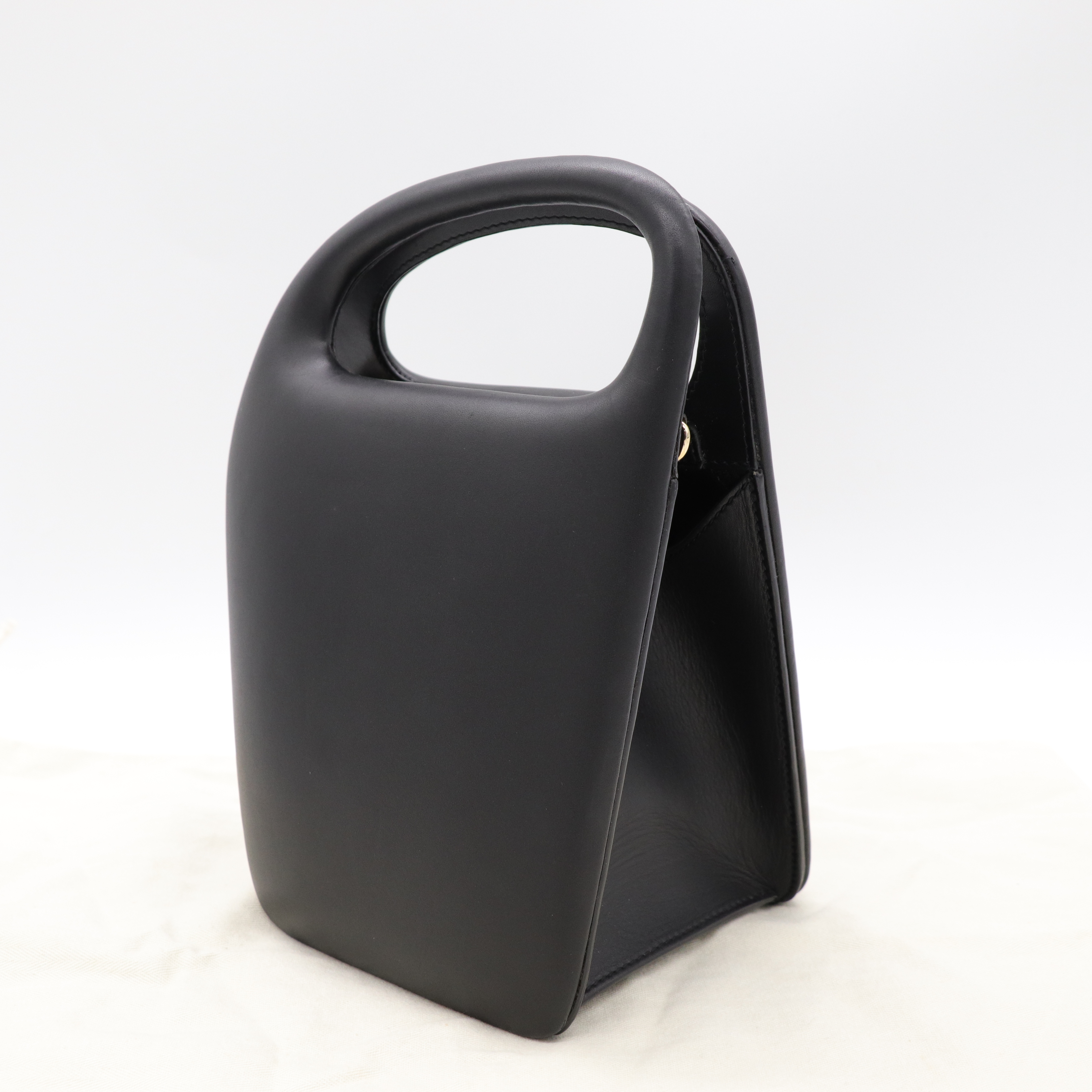 Loewe 羅威 Architects D Bag 水桶包 黑色 手提包-5